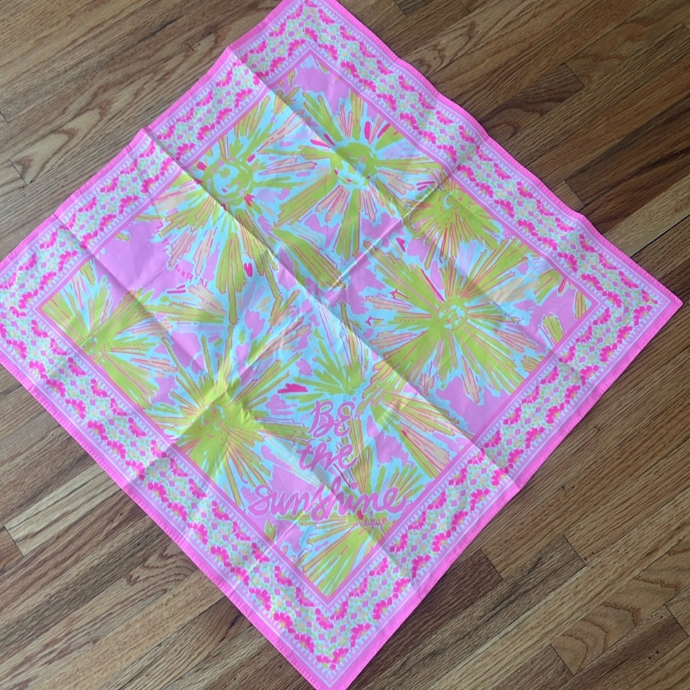 NWOT Lilly Pulitzer, scarf, be the sunshine